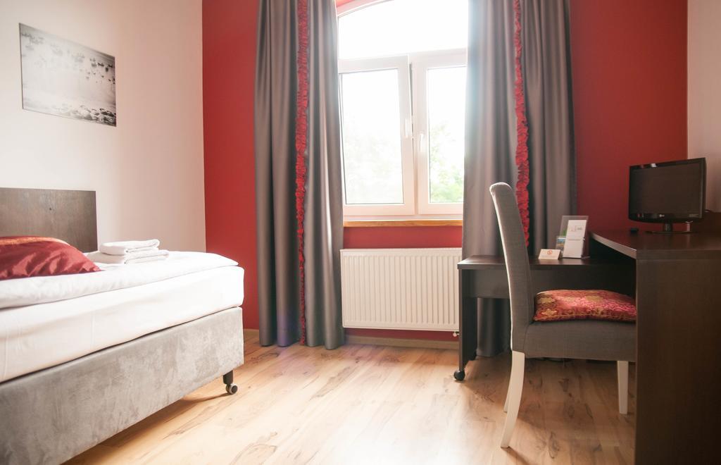 Przystanek Tlen Bed & Breakfast Bilik gambar